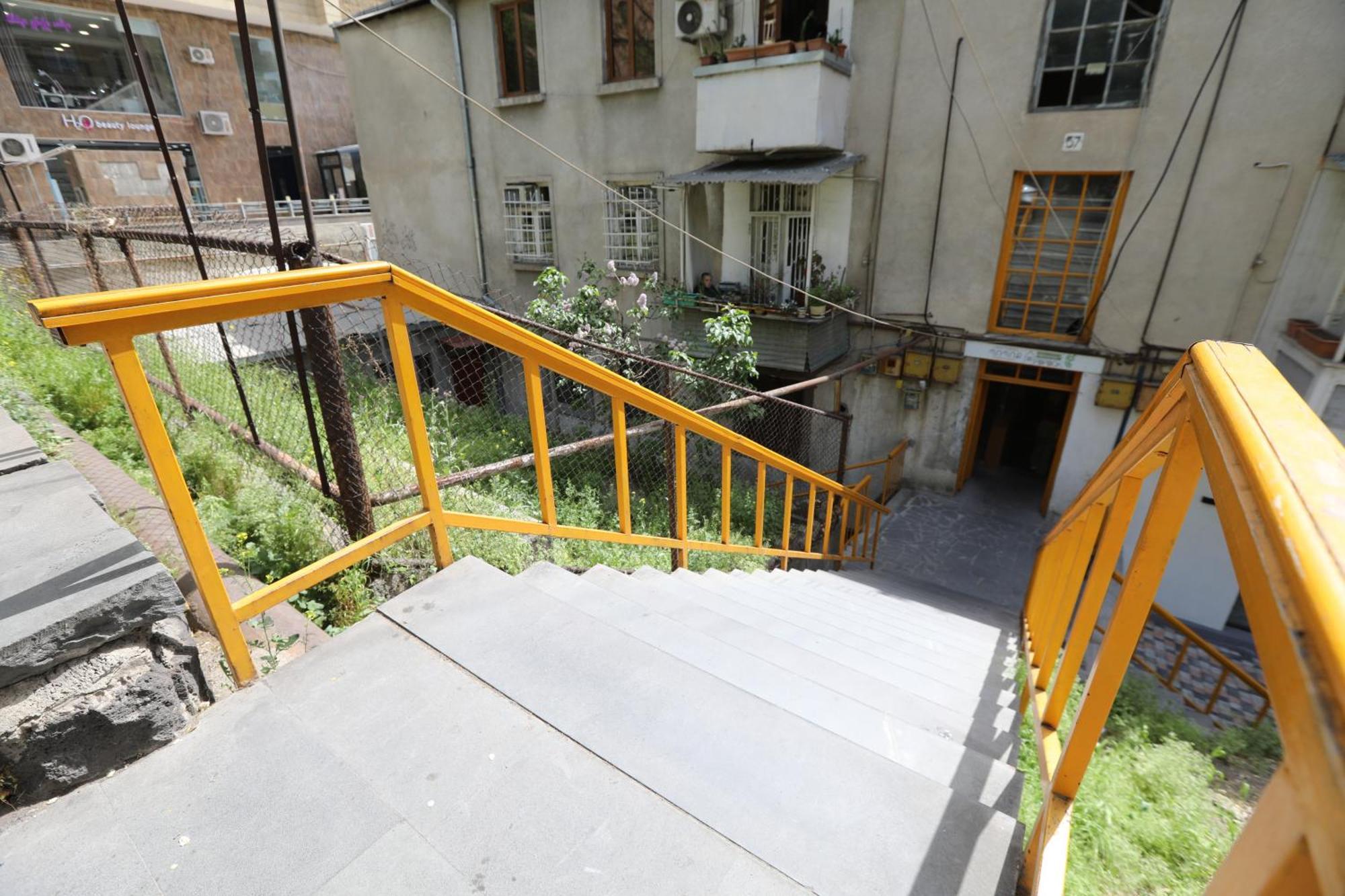 Popock Baghramyan Bed and Breakfast Jerevan Buitenkant foto