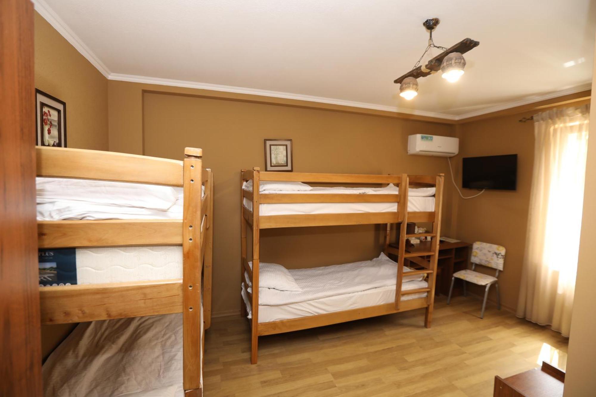 Popock Baghramyan Bed and Breakfast Jerevan Buitenkant foto